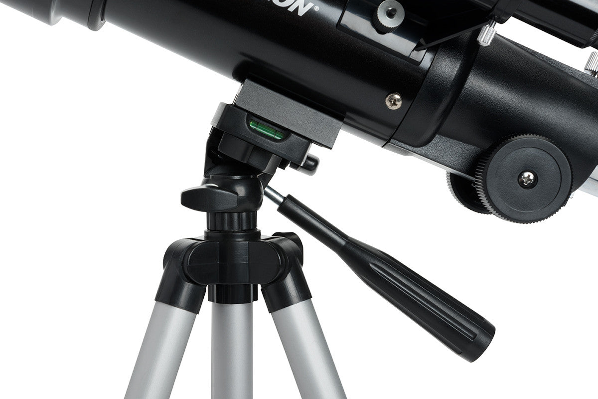 Travel Scope 70 product and control detail